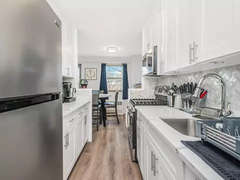 3410 De Reimer #6K, New York, NY 10475