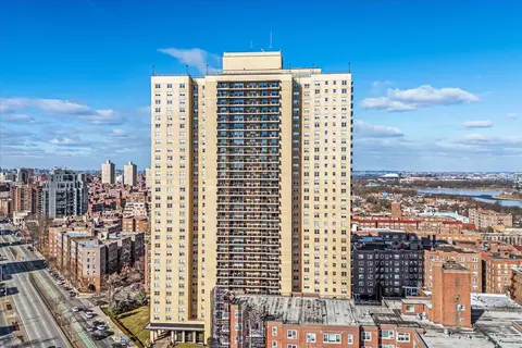 110-11 Queens Blvd #15J, New York, NY 11375