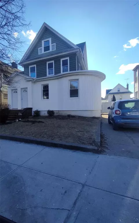 94-20 85th Rd, New York, NY 11421