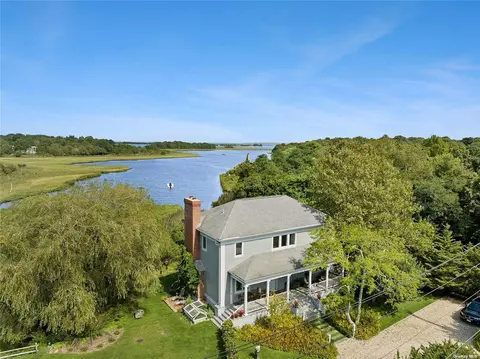 21 Old Stone, East Hampton, NY 11937