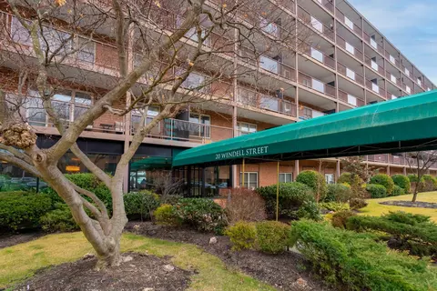 20 Wendell St #2A, Hempstead, NY 11550