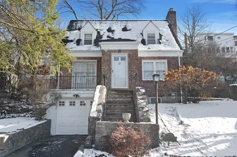 66 Riverview Ave, Greenburgh, NY 10591