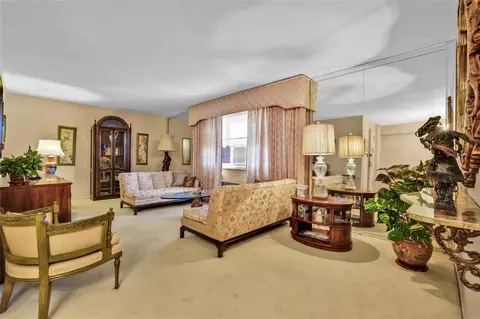 29-09 137th St #4K, New York, NY 11354