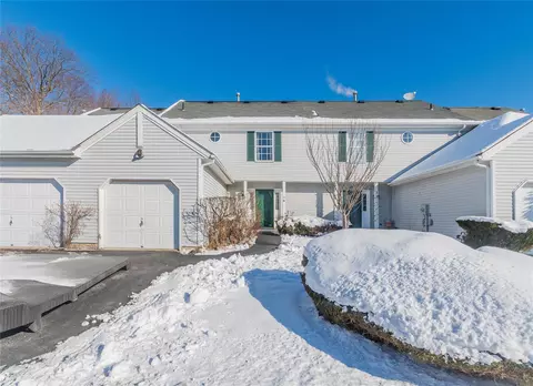 11 Plum Ct, Highland Mills, NY 10930
