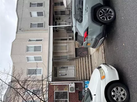 79-23 67 Dr, New York, NY 11378
