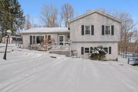 45 Cotter Rd, Highland, NY 12528