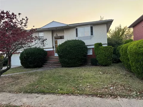 1394 Forest Ave, Baldwin, NY 11510