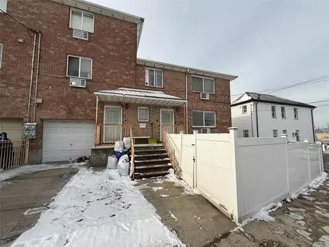 60-84 Mount Olivet Cres, New York, NY 11378
