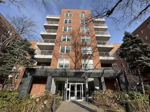 42-65 Kissena Blvd #632, New York, NY 11355