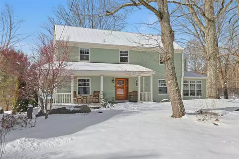5 Lyons Rd, North Castle, NY 10504
