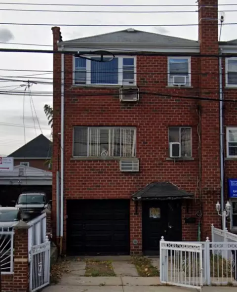 3944 E Tremont Ave, New York, NY 10465