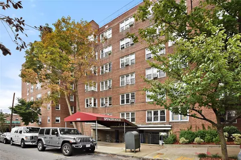 4380 Vireo Ave #4A, New York, NY 10470