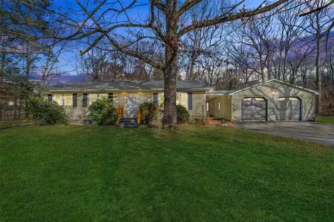 76 Wood Rd, Minisink, NY 10998