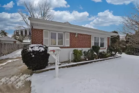2534 Cypress Ave, East Meadow, NY 11554