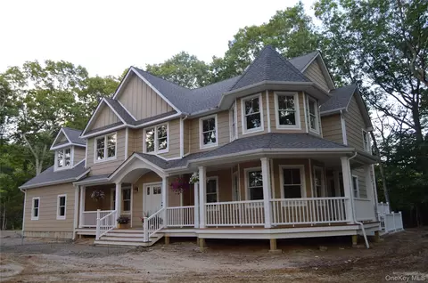 48 S Rt 25a E Route 25 A, Shoreham, NY 11786