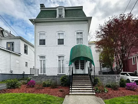 59 Montgomery St, Poughkeepsie, NY 12601