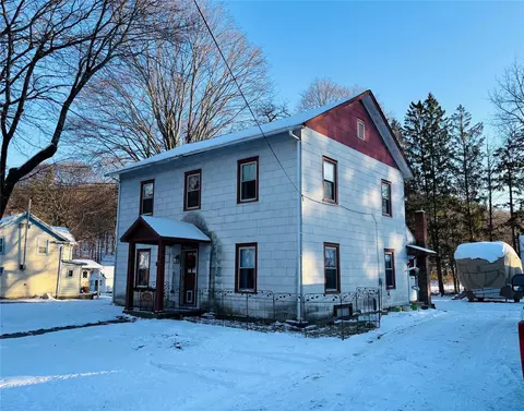 3088 Church St, Pine Plains, NY 12567