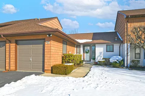 78 Scarlett Dr, Commack, NY 11725