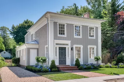 85 Suffolk St, Sag Harbor, NY 11963
