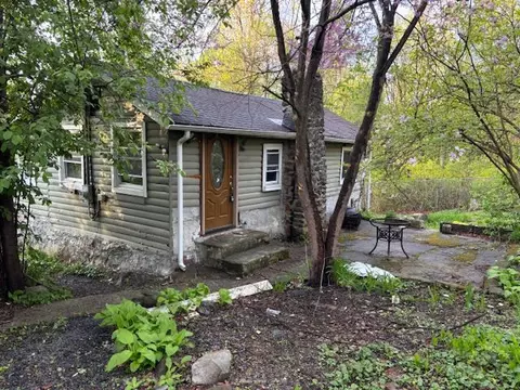 16 Stanton Trl, Monroe, NY 10950