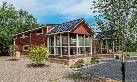197 Wheeler Rd #86, Florida, NY 10921