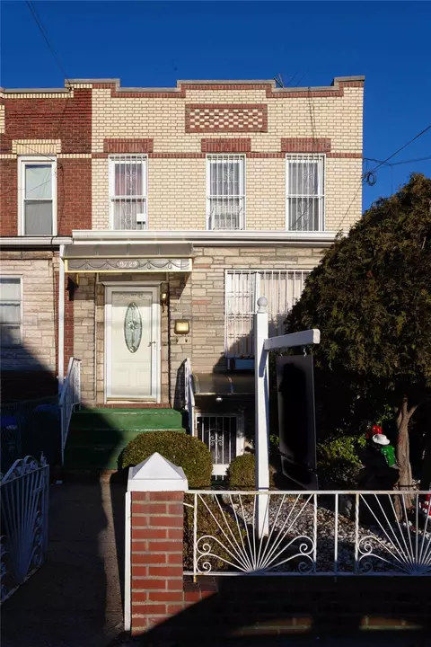 9729 127th St, New York, NY 11419