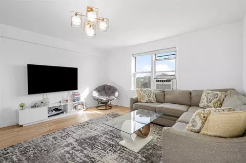 245 Bronx River Rd #6F, Yonkers, NY 10704