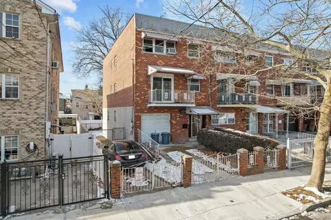 547 Bolton Ave, New York, NY 10473