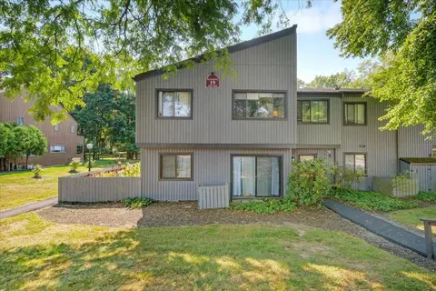 1903 Aspen Walk, Poughkeepsie, NY 12603