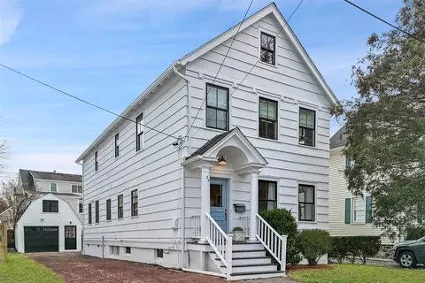 39 Grapal St, Rye, NY 10580