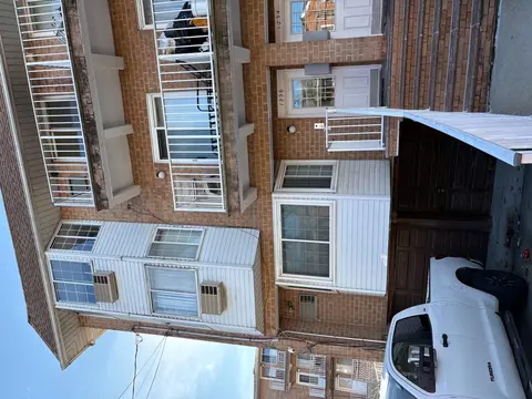 1236 E 82nd St #72, Brooklyn, NY 11236