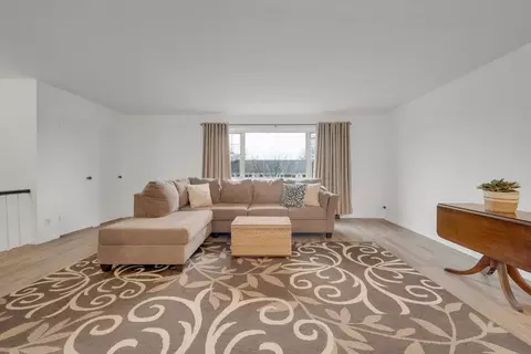 11 Westview Ave #5-2, White Plains, NY 10603