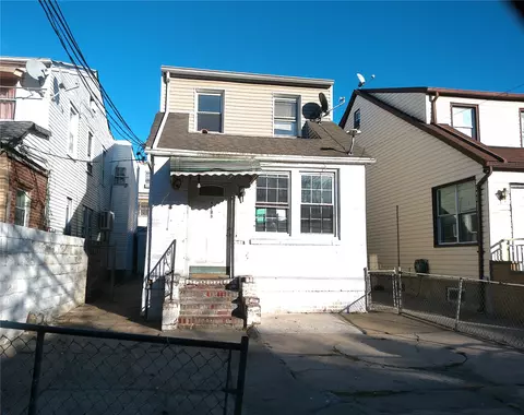4723 98th Pl, New York, NY 11368