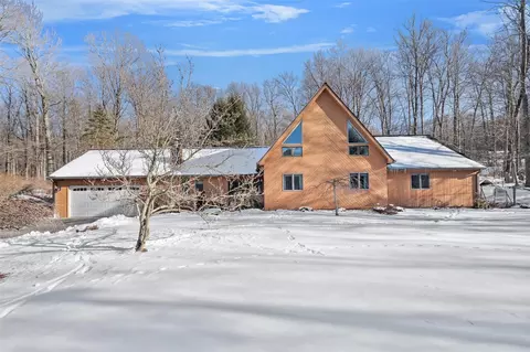 100 Woodbury Rd, Woodbury, NY 10930