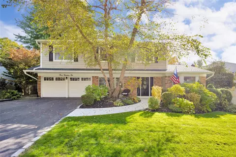 310 Wave Pl, East Northport, NY 11731