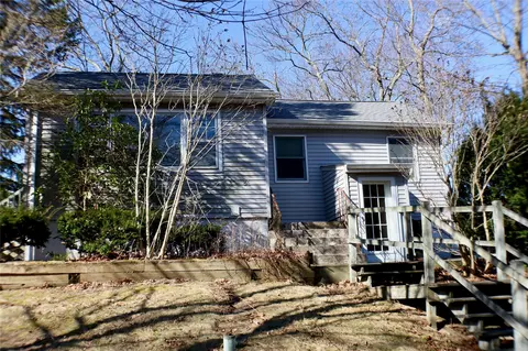 24 Bayville Dr, Sound Beach, NY 11789