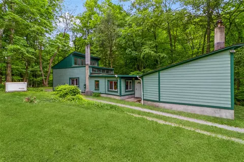 13 Hilldale Ave, Somers, NY 10589