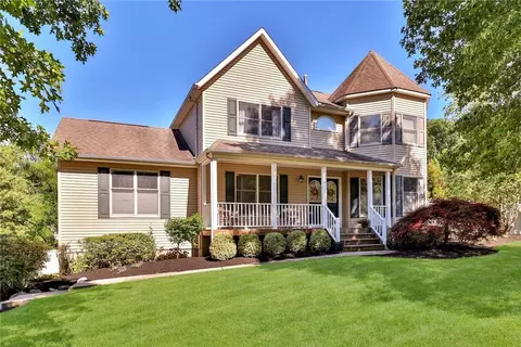 2 Viohl Way, Haverstraw, NY 10923