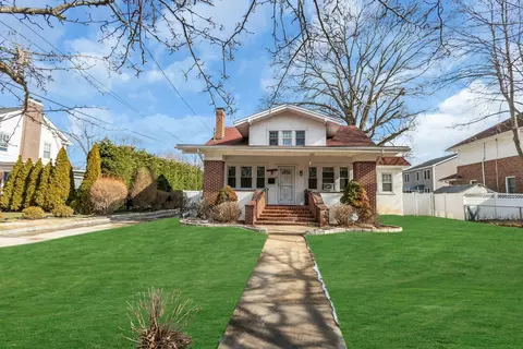 2355 Central Ave, Baldwin, NY 11510