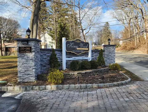 138 Church St #4B, Kings Park, NY 11754