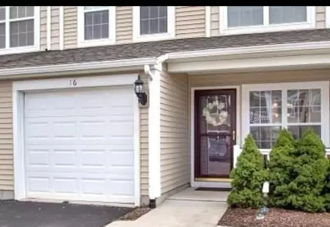16 Southampton Dr, Massapequa, NY 11758