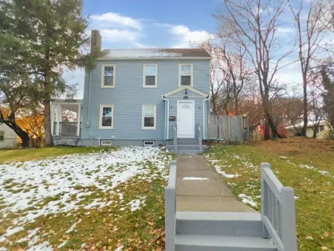 105 Monhagen Ave, Middletown, NY 10940