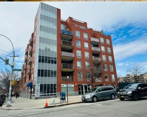 3830 Parsons Blvd #3E, New York, NY 11354