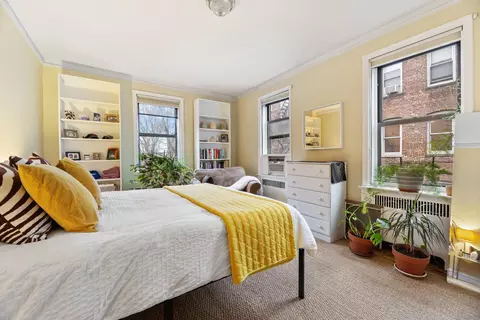 95 Park Ter E #3B, New York, NY 10034