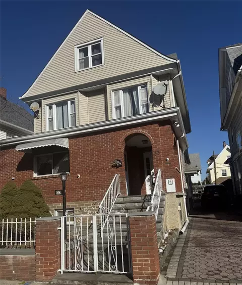 33 Lincoln St, New Rochelle, NY 10801