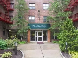 86-70 Francis Lewis Blvd #A-27, Hollis, NY 11423