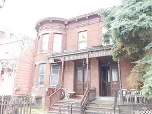 77 Courtney Ave #2, Newburgh, NY 12550