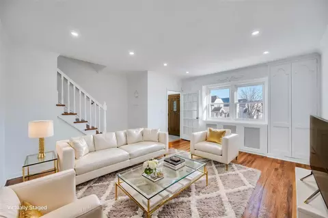 210-21 89th Ave, New York, NY 11427