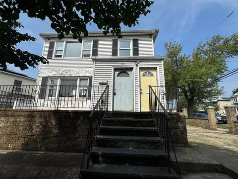 619 Grassmere Ter, New York, NY 11691