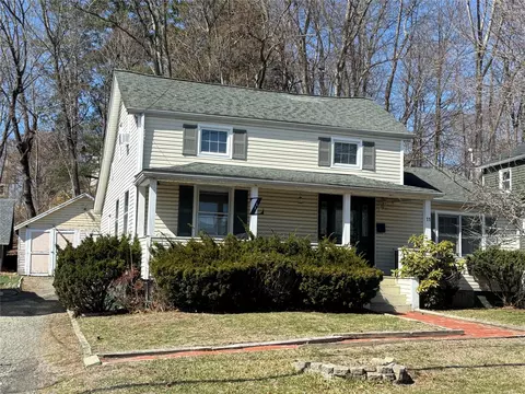 11 Fowler Ave, Carmel, NY 10512